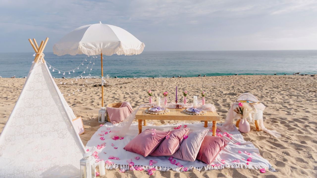 beach picnic