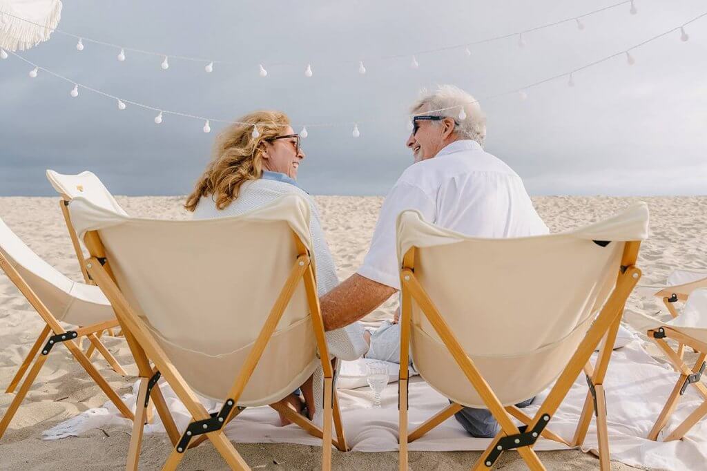 luxury beach lounge chair