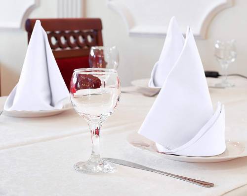 utopia white cloth napkins