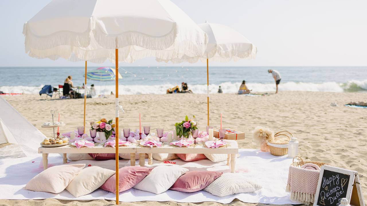 Luxury pop-up picnic birthday